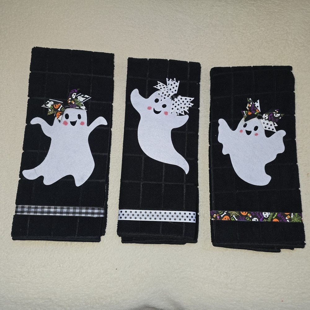 Black Halloween Ghost Kitchen Towels